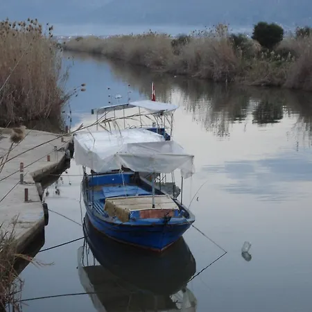 ホテル Oezguer Hotel *