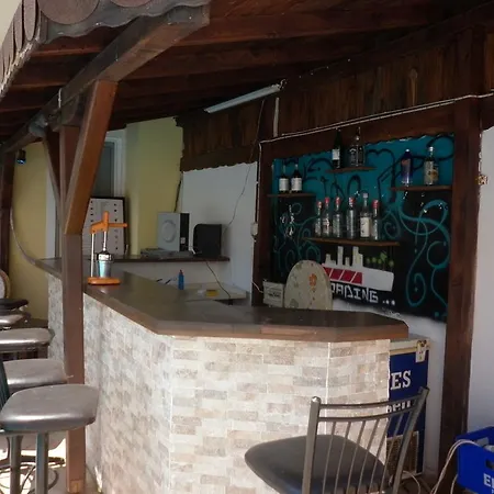 ホテル Oezguer Hotel フェティエ